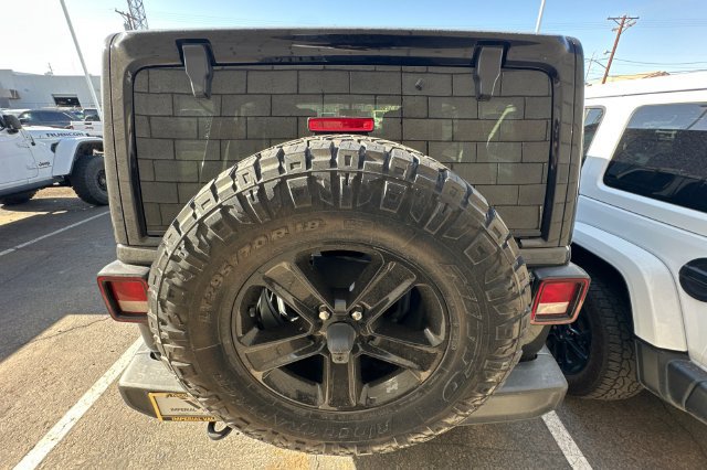 Certified 2021 Jeep Wrangler Unlimited Sahara AWD/4WD image 5