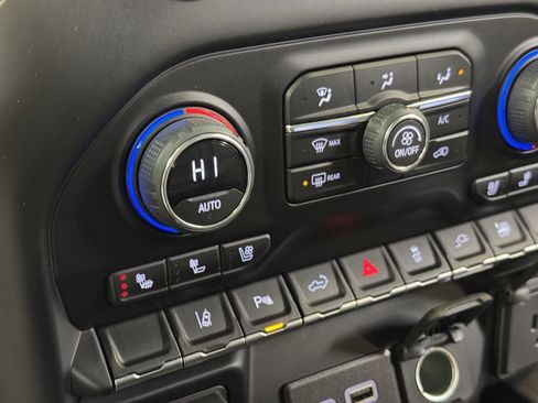 Used 2023 Chevrolet Silverado 2500 LTZ w/ LTZ Convenience Package image 38