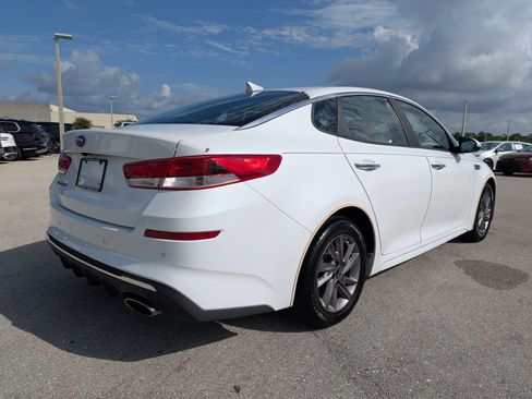 Used 2019 Kia Optima LX FWD image 5