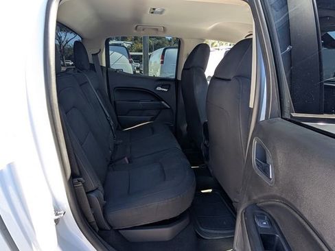 Used 2021 Chevrolet Colorado LT image 18