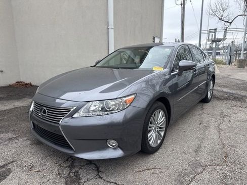 Used 2014 Lexus ES 350 w/ Luxury Package image 1