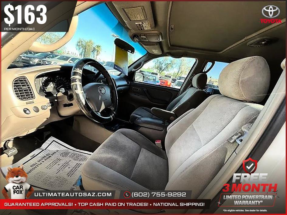 Used 2005 Toyota Sequoia SR5 AWD/4WD image 32