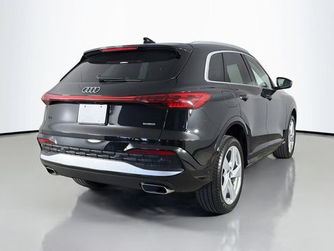 Certified 2025 Audi Q5 Premium Plus w/ Premium Plus AWD/4WD image 7