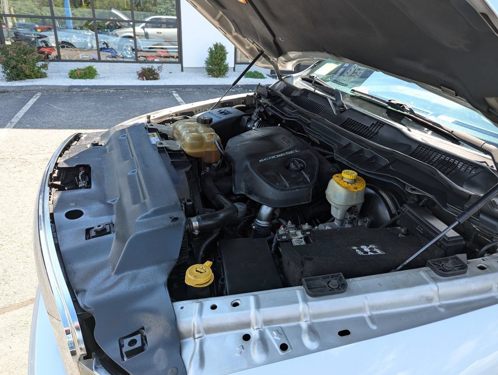 Used 2014 RAM 1500 Laramie w/ Trailer Tow Group AWD/4WD image 44
