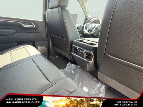 New 2026 GMC Sierra 2500 Denali w/ Denali Reserve Package AWD/4WD image 30