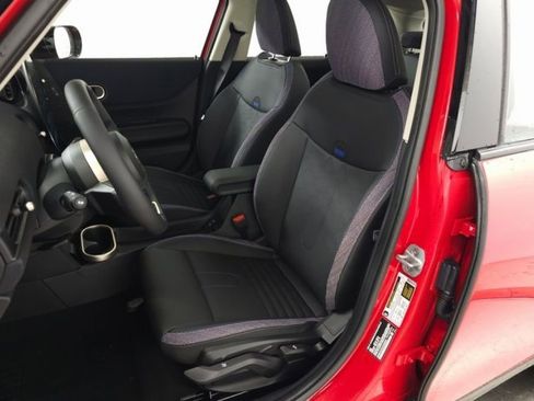 New 2025 MINI Cooper S image 11