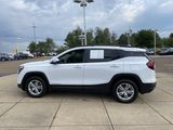 Used 2023 GMC Terrain SLE w/ Driver Convenience Package image 6