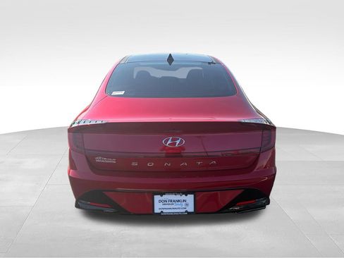 Used 2020 Hyundai Sonata SEL w/ Convenience + Sunroof Package FWD image 4