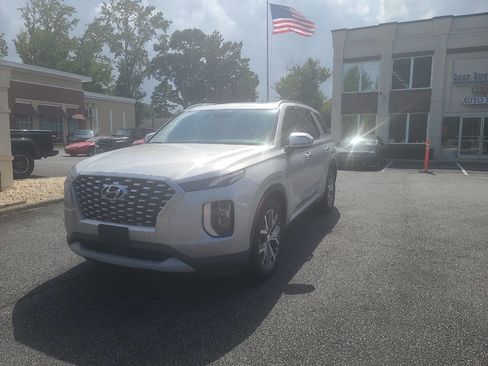 Used 2021 Hyundai Palisade SEL w/ Premium Package image 3