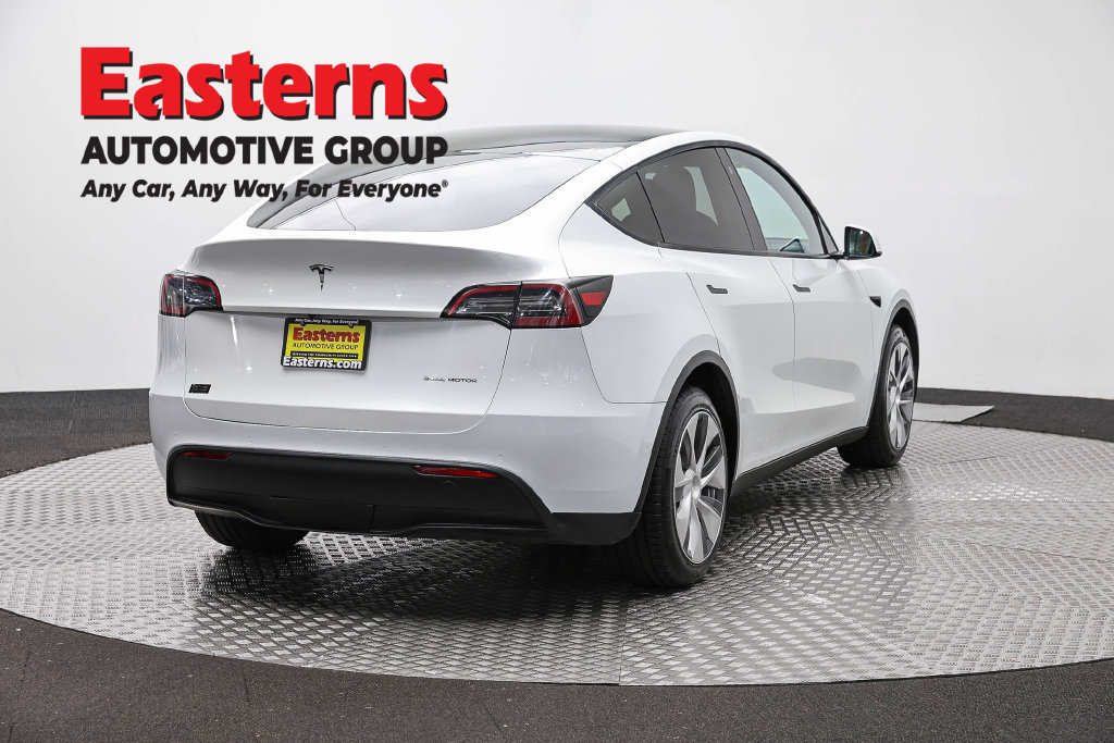 Used 2022 Tesla Model Y Long Range AWD/4WD image 6