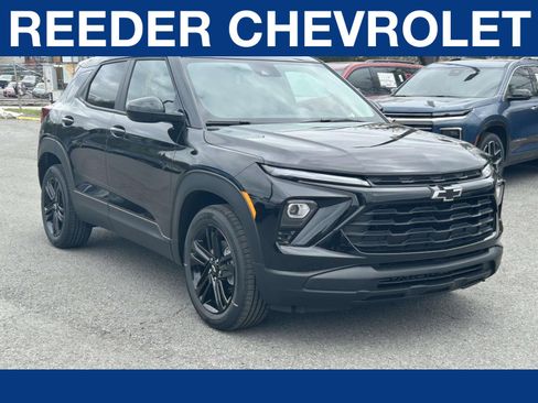 New 2026 Chevrolet TrailBlazer LT w/ Midnight Edition FWD image 1
