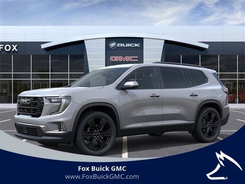Used 2025 GMC Acadia Elevation w/ Elevation Premium Package image 2