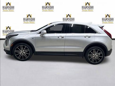 Used 2019 Cadillac XT4 Luxury image 2