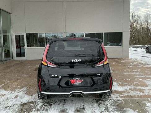 Used 2023 Kia Soul GT-Line image 21