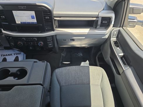Used 2026 Ford F250 XLT AWD/4WD image 19