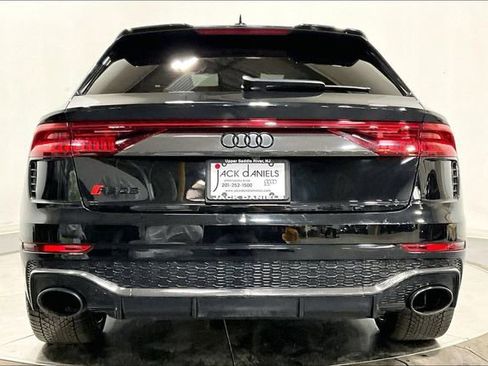 Certified 2023 Audi RS Q8 4.0T w/ Black Optic Package image 4