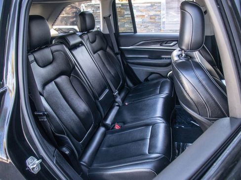 Used 2024 Jeep Grand Cherokee Limited 4xe AWD/4WD image 23