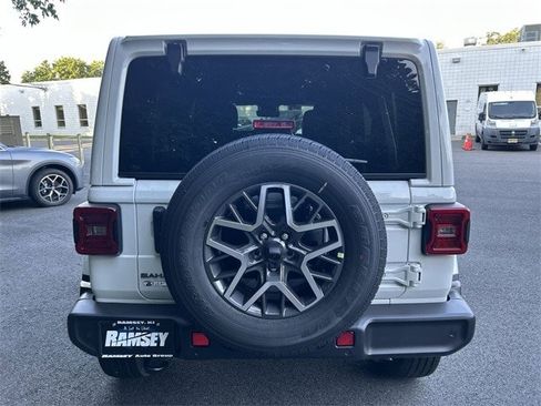 New 2025 Jeep Wrangler Unlimited Sahara image 15