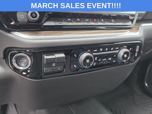 Used 2025 Chevrolet Silverado 1500 LT Trail Boss image 19