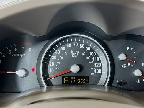 Used 2014 Kia Sedona LX image 14