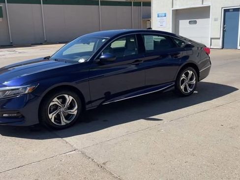 Used 2019 Honda Accord EX-L image 4