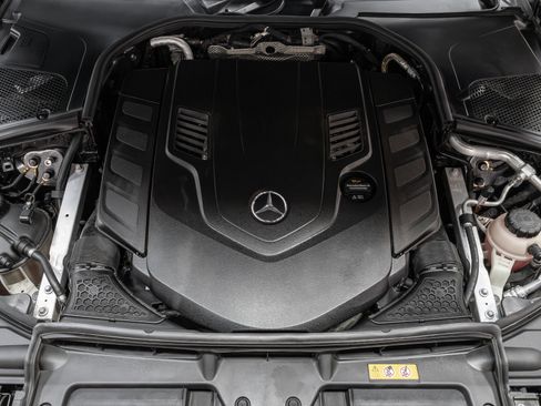 Used 2021 Mercedes-Benz S 580 4MATIC Sedan image 45