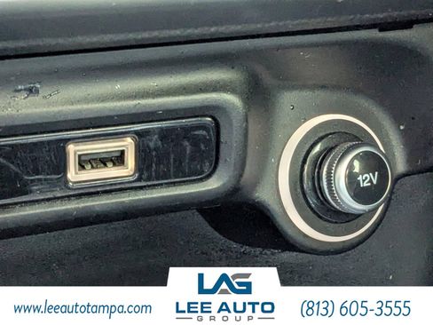 Used 2021 Alfa Romeo Giulia Ti w/ Nero Edizione image 21