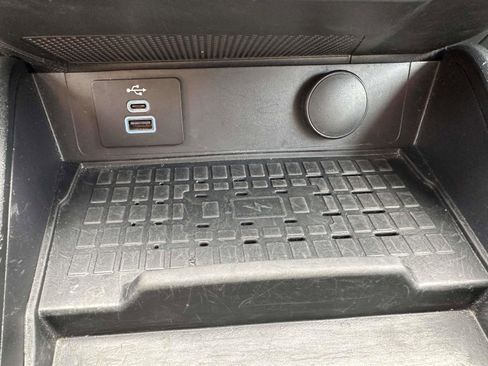 Certified 2024 Ford Mustang Premium image 24