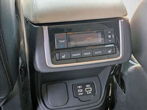 Used 2024 Subaru Ascent Limited AWD/4WD image 13