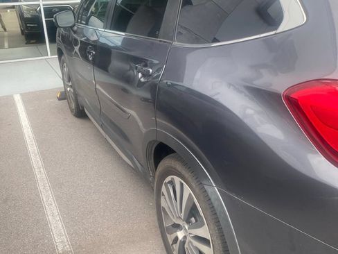 Used 2019 Subaru Ascent Limited AWD/4WD image 4