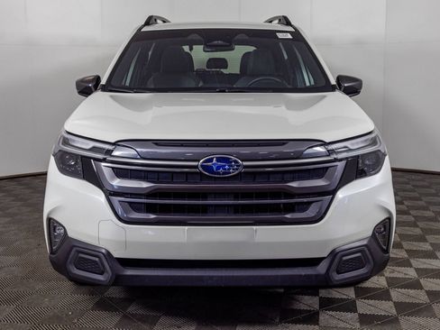 Used 2025 Subaru Forester Limited AWD/4WD image 13