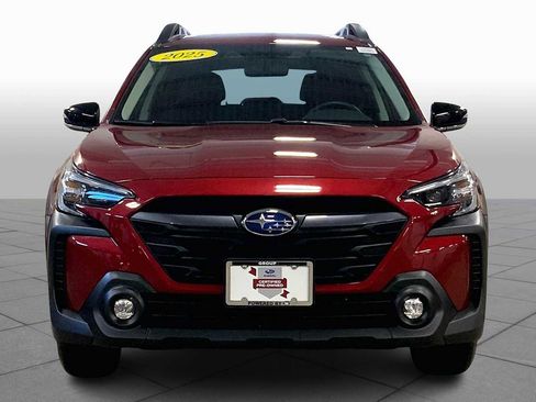 Certified 2025 Subaru Outback Premium image 3