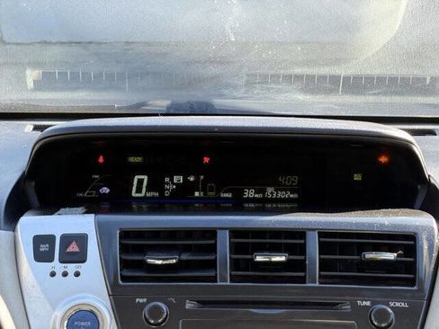 Used 2013 Toyota Prius V Two image 15