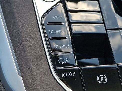 Certified 2024 BMW X5 xDrive40i w/ M Sport Package image 19