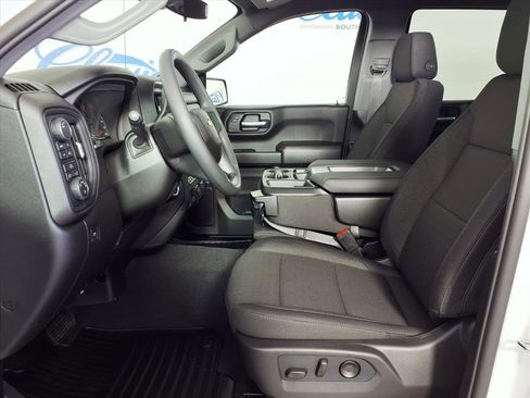 New 2026 Chevrolet Silverado 1500 Custom image 9