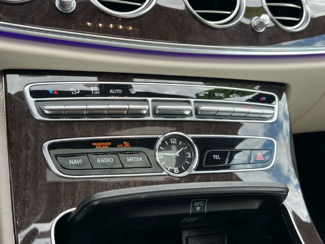 Used 2020 Mercedes-Benz E 350 Sedan image 30