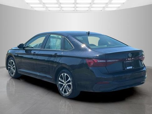 Used 2025 Volkswagen Jetta Sport FWD image 5