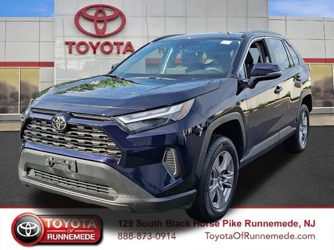 Certified 2025 Toyota RAV4 XLE FWD image 3