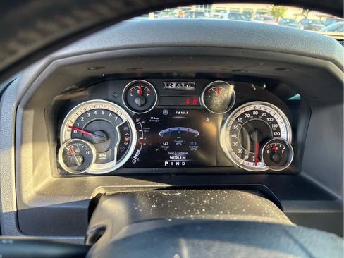 Used 2015 RAM 1500 Lone Star AWD/4WD image 3