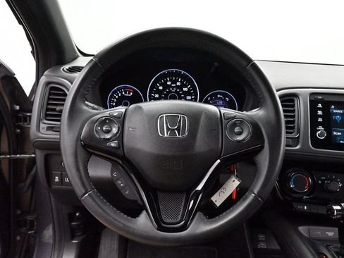 Used 2019 Honda HR-V Sport image 14