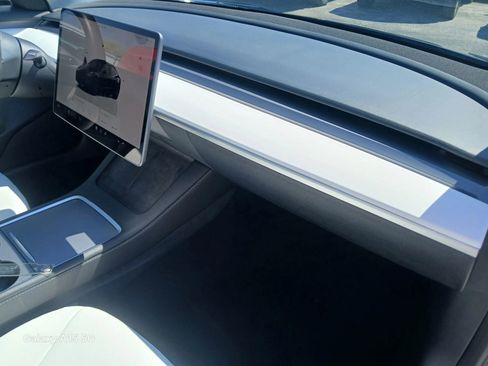 Used 2023 Tesla Model 3 Standard Range RWD image 18