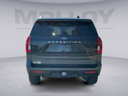 Used 2025 Ford Expedition Active image 4