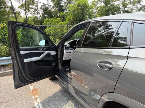 Used 2023 BMW X6 M w/ Competition Package AWD/4WD image 10