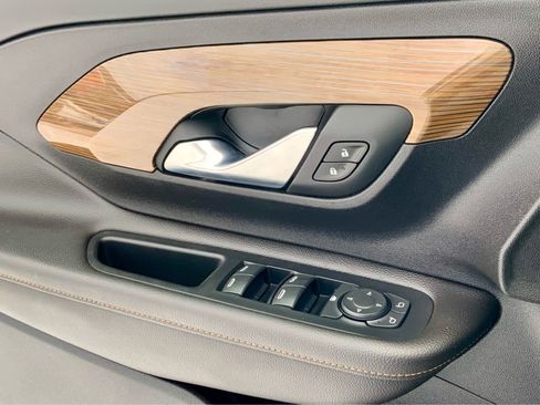 Used 2020 GMC Terrain SLE w/ Driver Convenience Package image 46