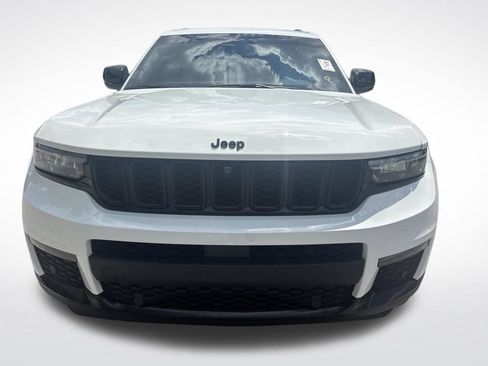 Used 2024 Jeep Grand Cherokee L Limited w/ Luxury Tech Group II AWD/4WD image 21