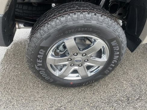 New 2025 Ford Ranger XLT w/ FX4 Off-Road Package image 19