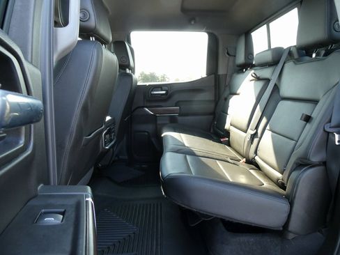 Used 2019 GMC Sierra 1500 SLT w/ SLT Premium Package image 18