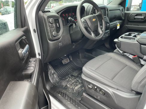 Used 2026 Chevrolet Silverado 3500 W/T w/ WT Convenience Package AWD/4WD image 4