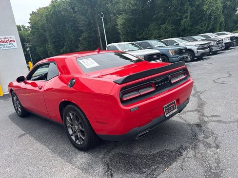 Used 2018 Dodge Challenger GT w/ Driver Convenience Group AWD/4WD image 6