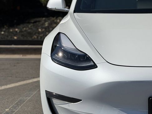 Used 2020 Tesla Model 3 Long Range image 4